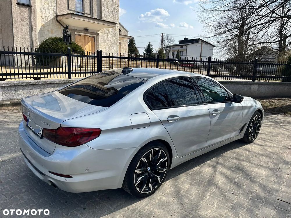 BMW Seria 5 530i xDrive mHEV Luxury Line sport - 5