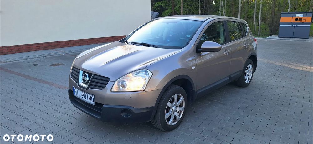 Nissan Qashqai - 1
