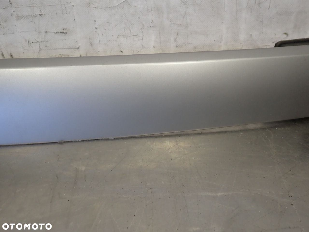 DEKOR KONSOLI KRATKA NAWIEWU BMW E90 320I 6924082A  7132845 - 3