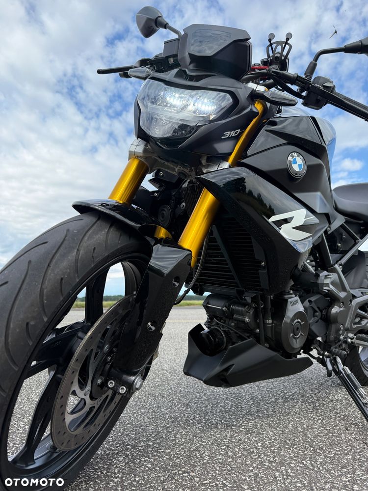 BMW G - 3
