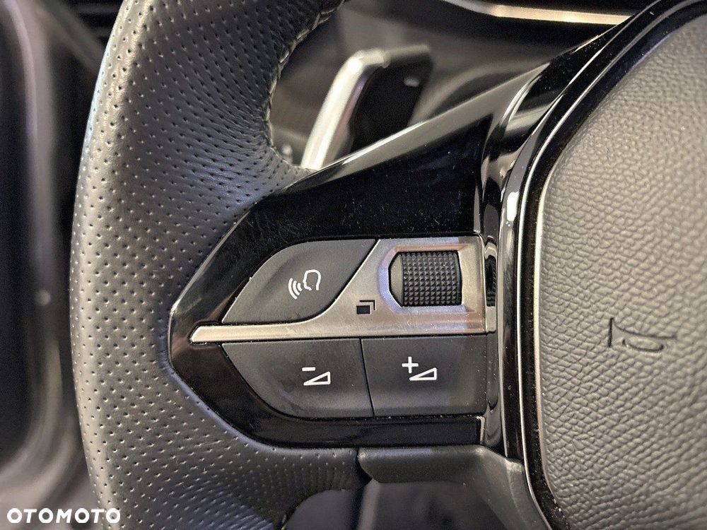 Peugeot 2008 1.2 PureTech GT S&S EAT8 - 18