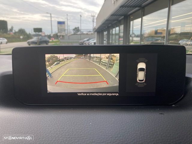 Mazda MX-30 e-SKYACTIV Excellence - 24