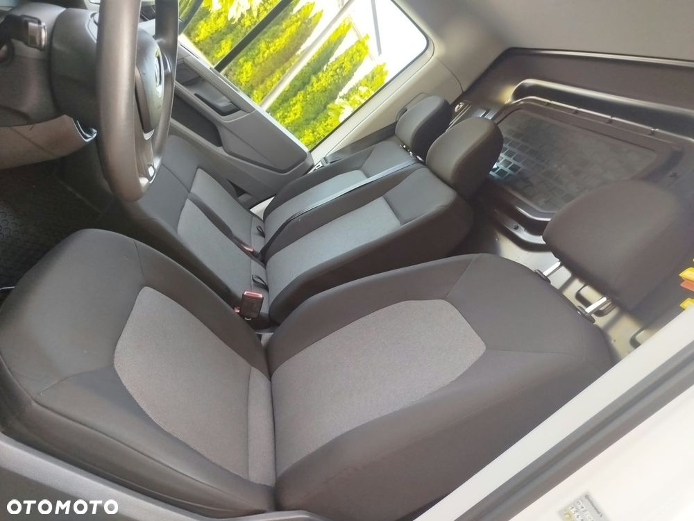 Volkswagen CRAFTER - 17