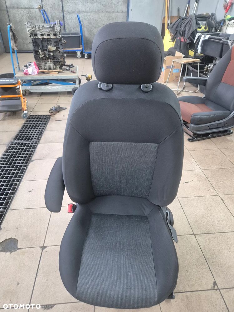 FOTEL LEWY KIEROWCY Z PODUSZKĄ AIRBAG OPEL COMBO D FIAT DOBLO 2 II 10-22r. - 1