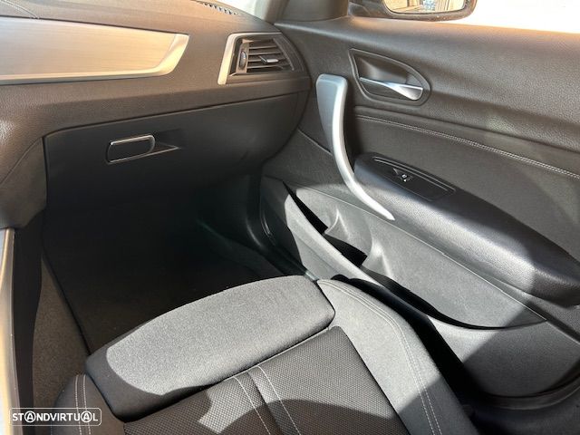 BMW 116 d Line Sport Auto - 13