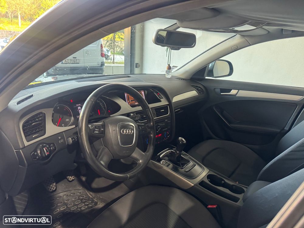 Audi A4 Avant 2.0 TDI Exclusive - 10