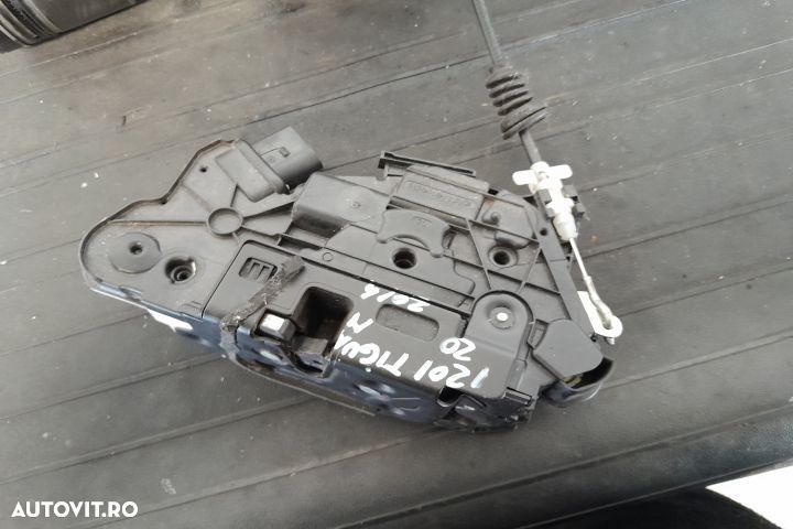 Broasca usa fata stanga 5N1837015E 5N1837015E Volkswagen VW Tiguan 1 - 2