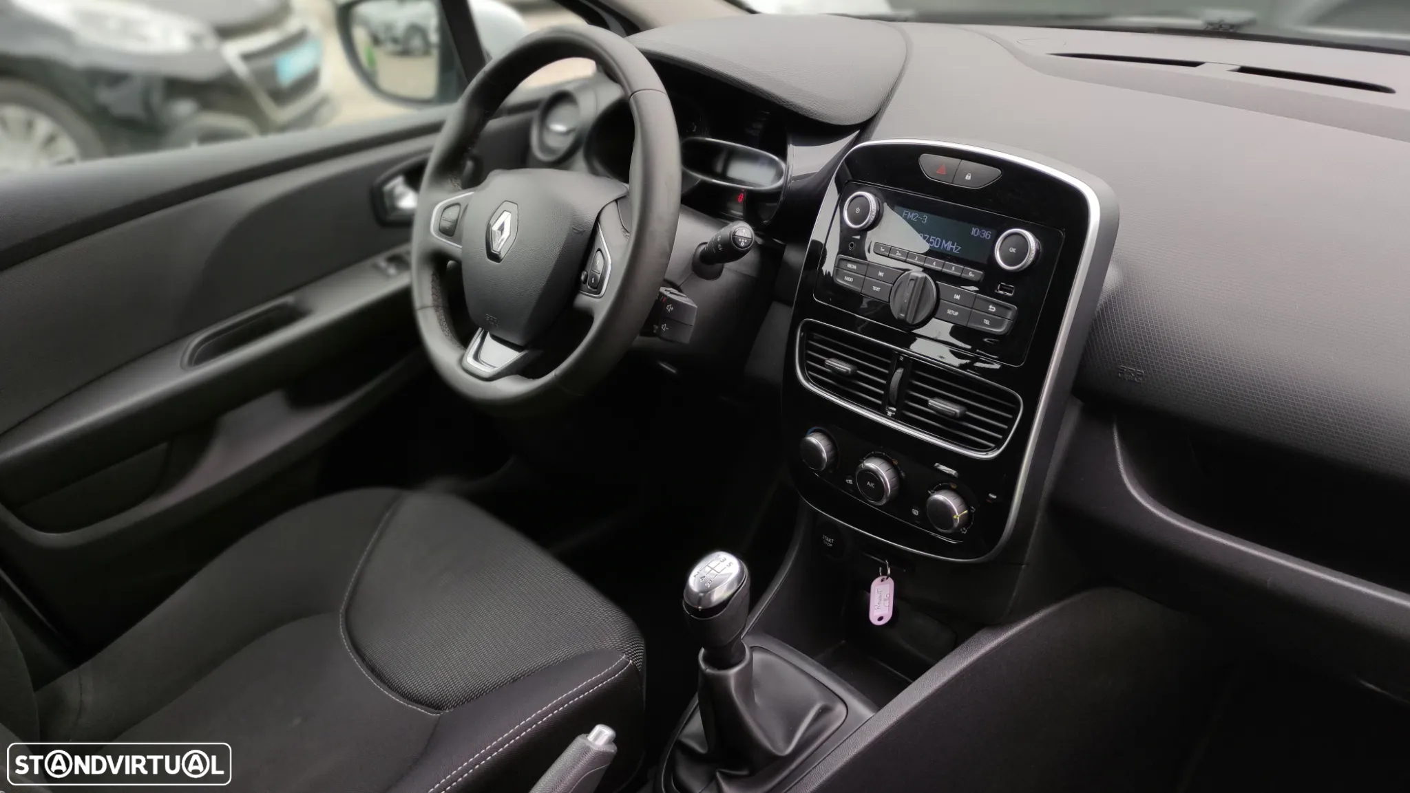 Renault Clio 1.5 dCi Zen - 12