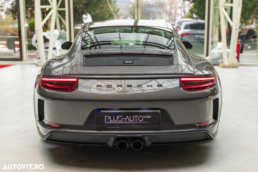 Porsche 911 GT3 - 4