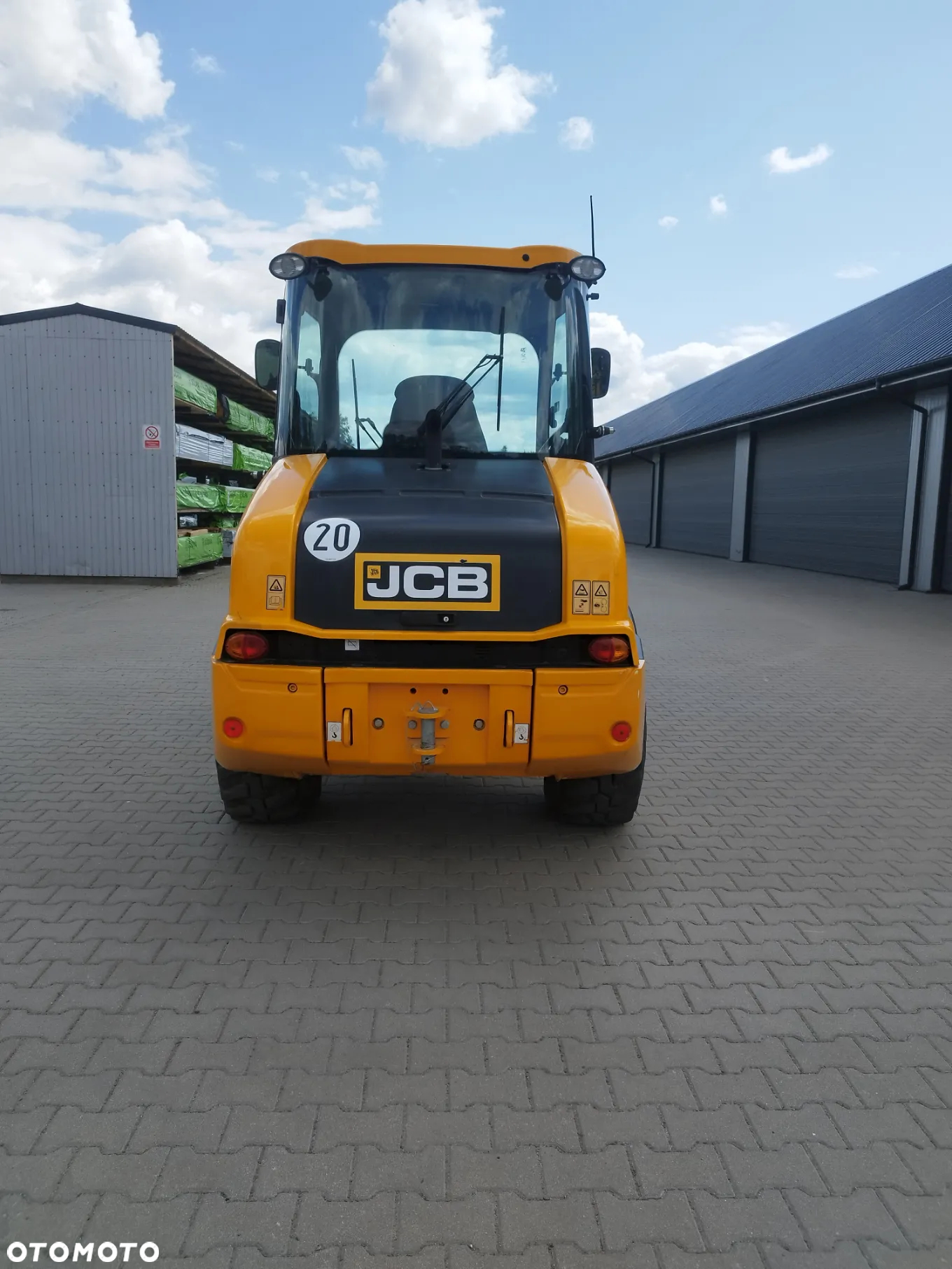 JCB 407/ 2017rok/ 1555mth/ łyżka+widły/zadbana jak nowa - 3