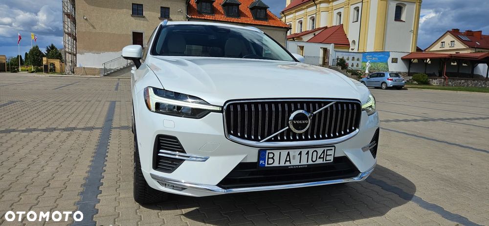 Volvo XC 60 B5 B AWD Plus Bright - 17