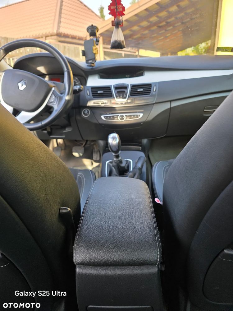 Renault Laguna 2.0 Privilege - 16