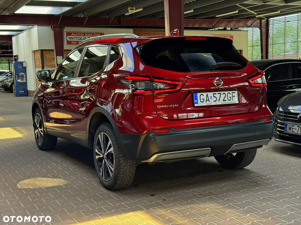 Nissan Qashqai 1.3 DIG-T N-Connecta DCT - 5