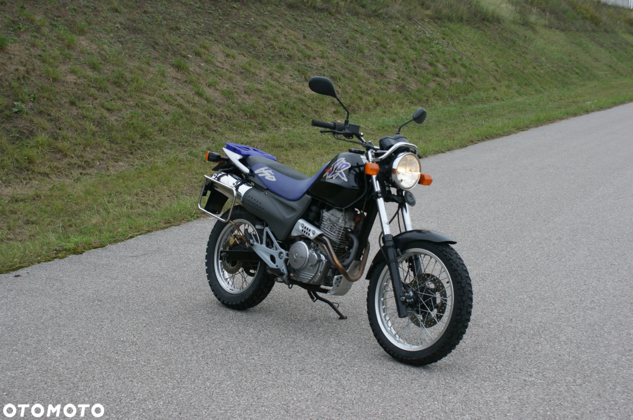 Honda SL - 2
