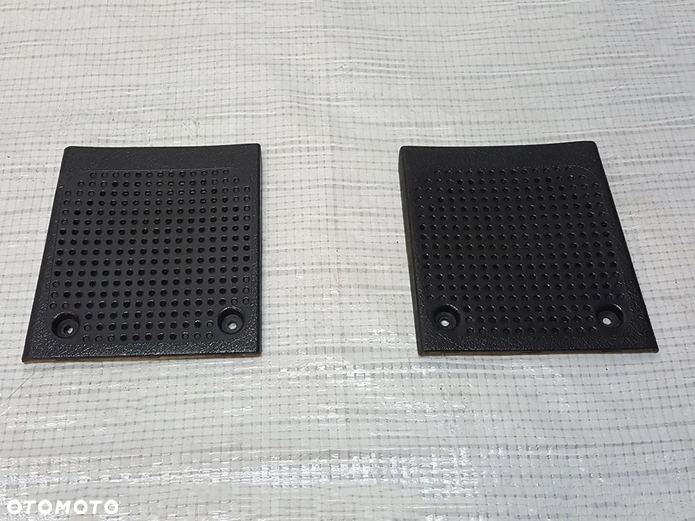 Kratka głośnika lewego/prawego do Suzuki Vitara I