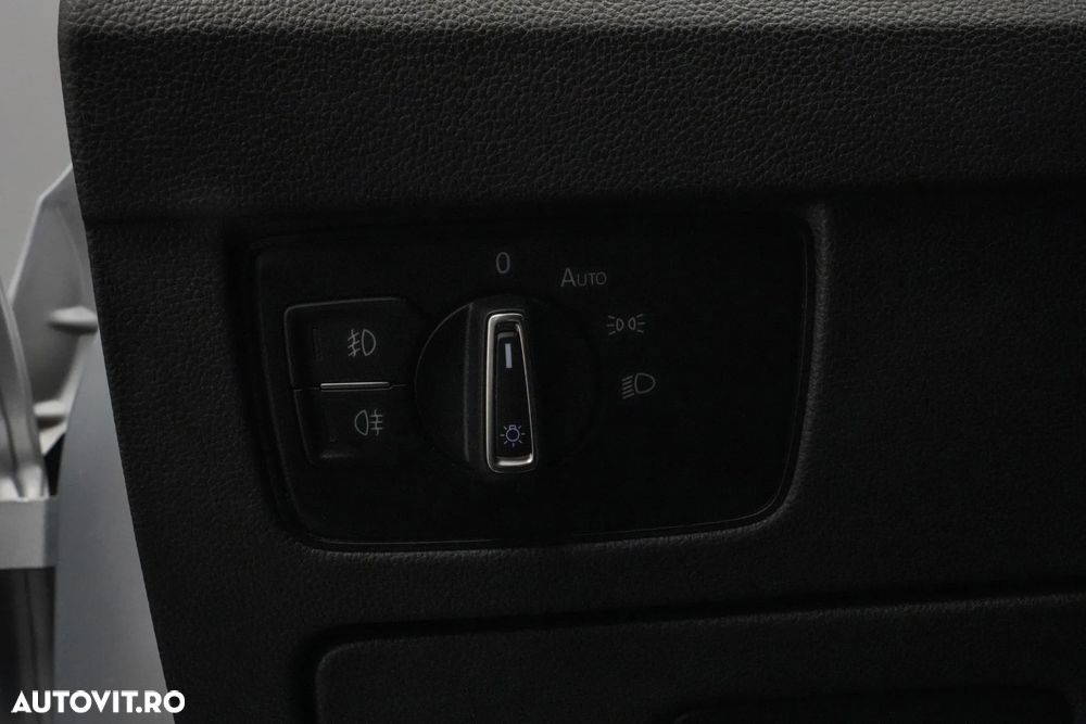 Volkswagen Passat 2.0 TDI DSG Comfortline - 22