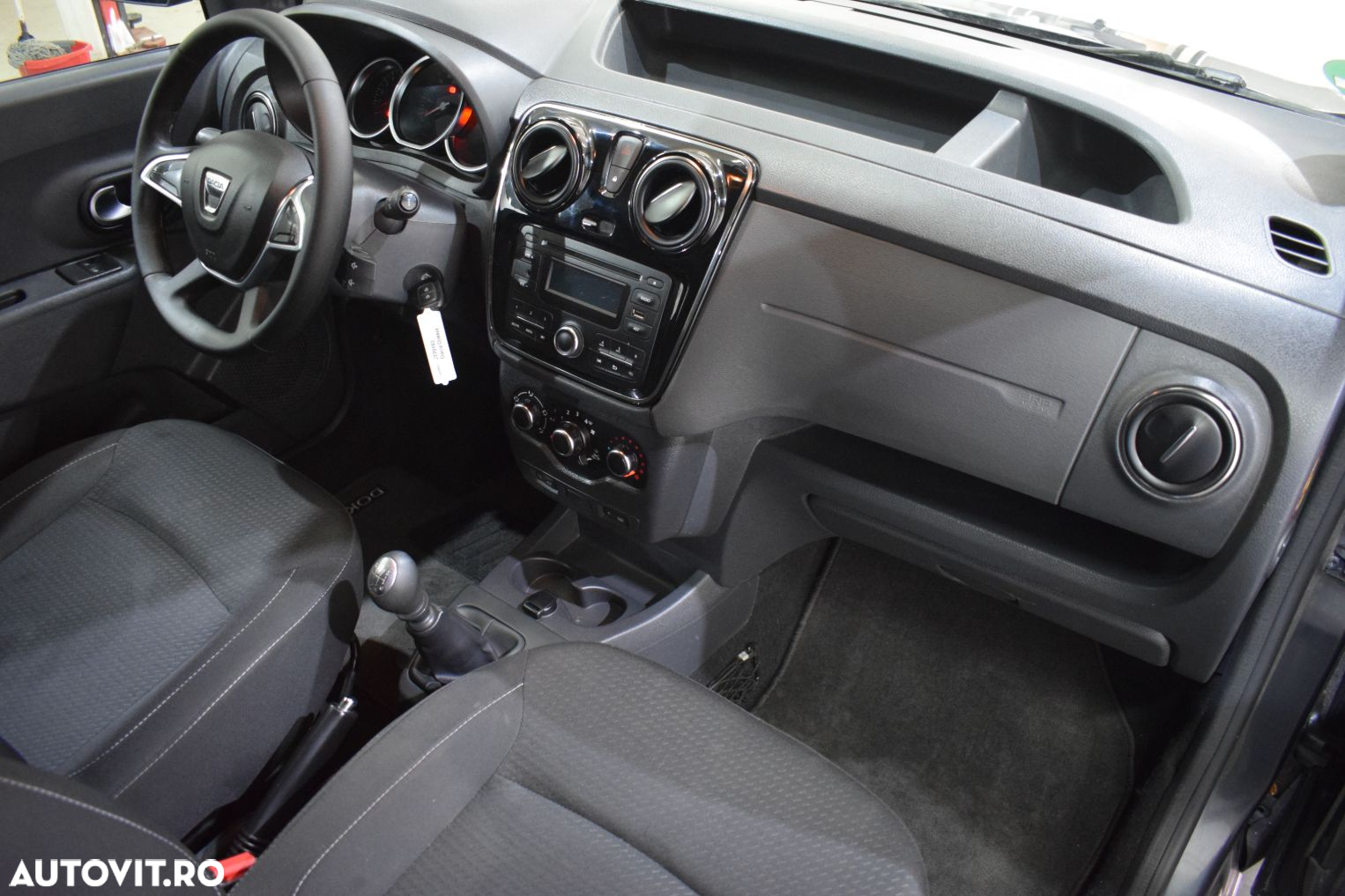Dacia Dokker Blue dCi 95 Comfort - 14