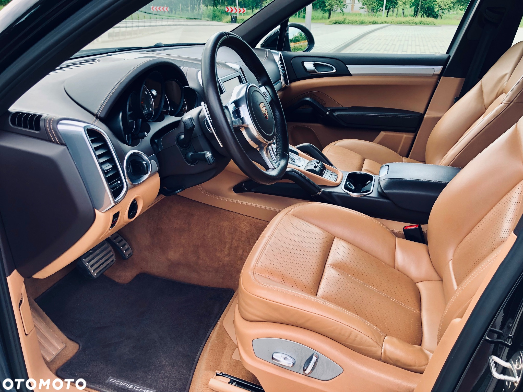 Porsche Cayenne S - 4