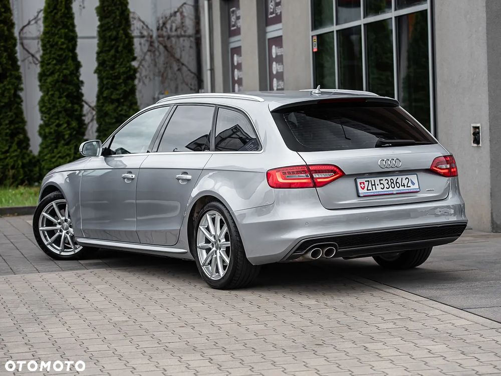 Audi A4 Avant 2.0 TDI DPF clean diesel quattro S tronic S line Sportpaket - 9
