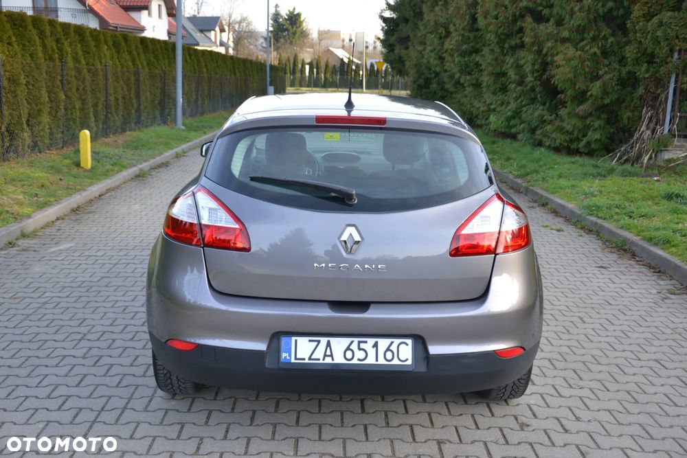 Renault Megane 1.6 16V Dynamique - 4