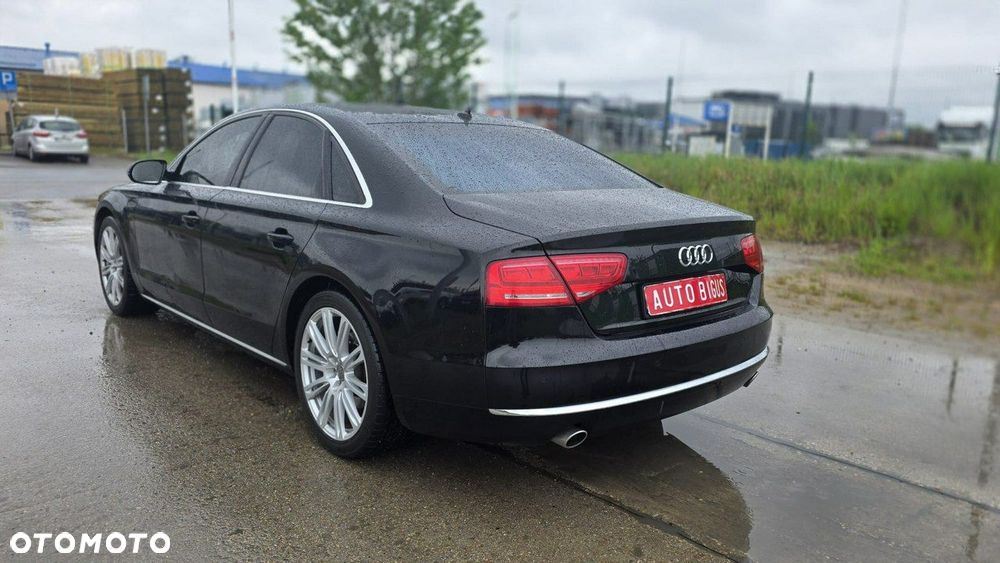 Audi A8 - 7