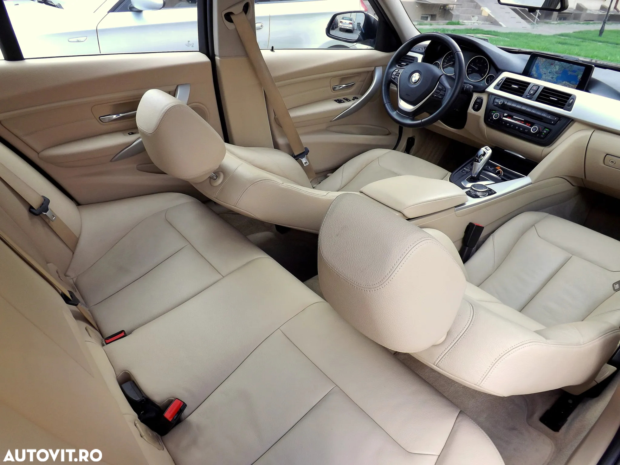 BMW Seria 3 320d Efficient Dynamic Edition Aut. Luxury Line - 12