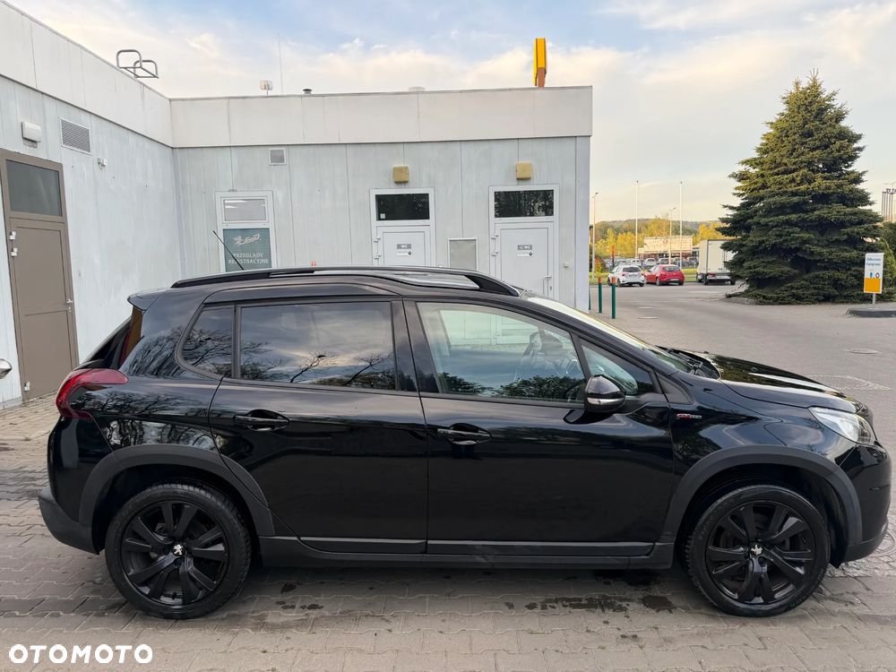 Peugeot 2008 1.2 Pure Tech Allure S&S EAT6 - 3