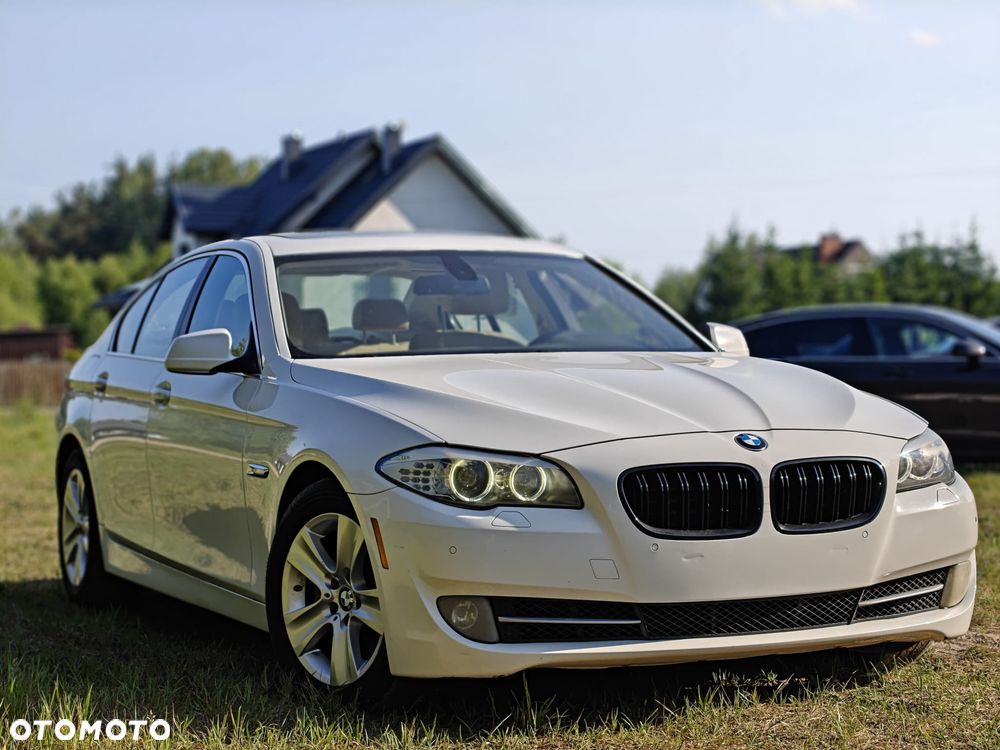 BMW Seria 5 528i Sport-Aut - 4