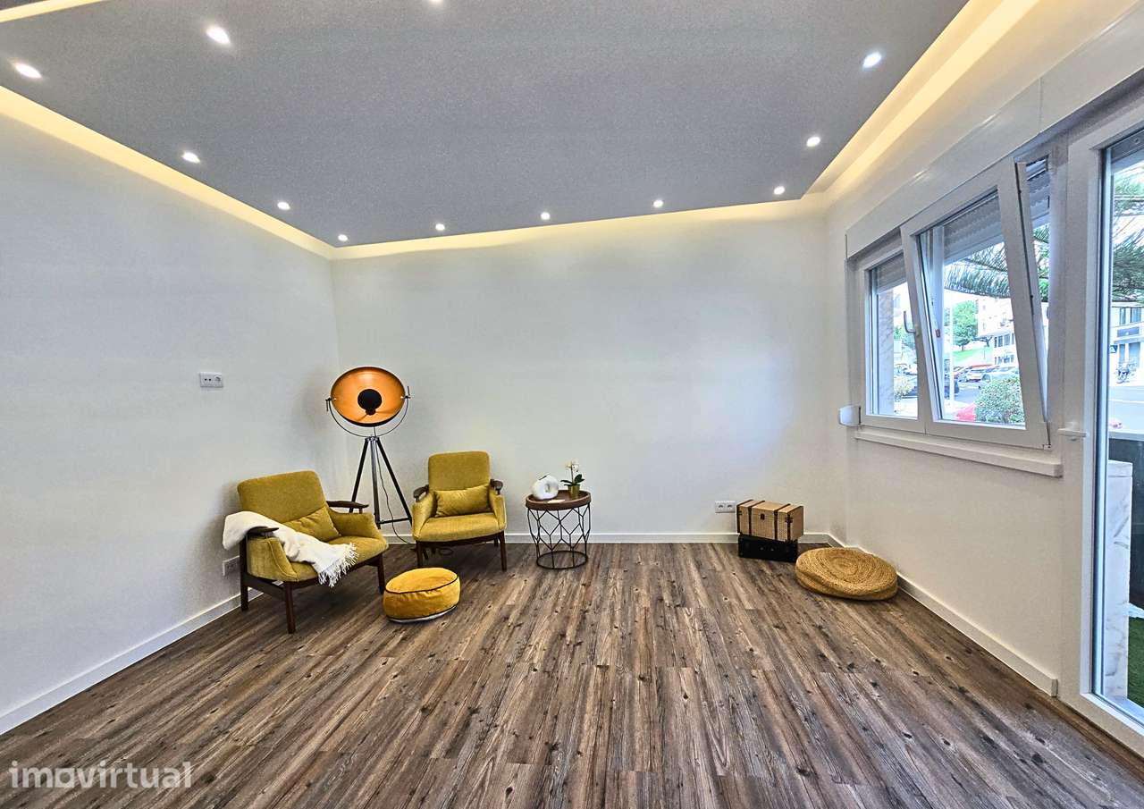 T2 totalmente remodelado com 3 roupeiros e varandas | Agualva - Grande imagem: 4/22