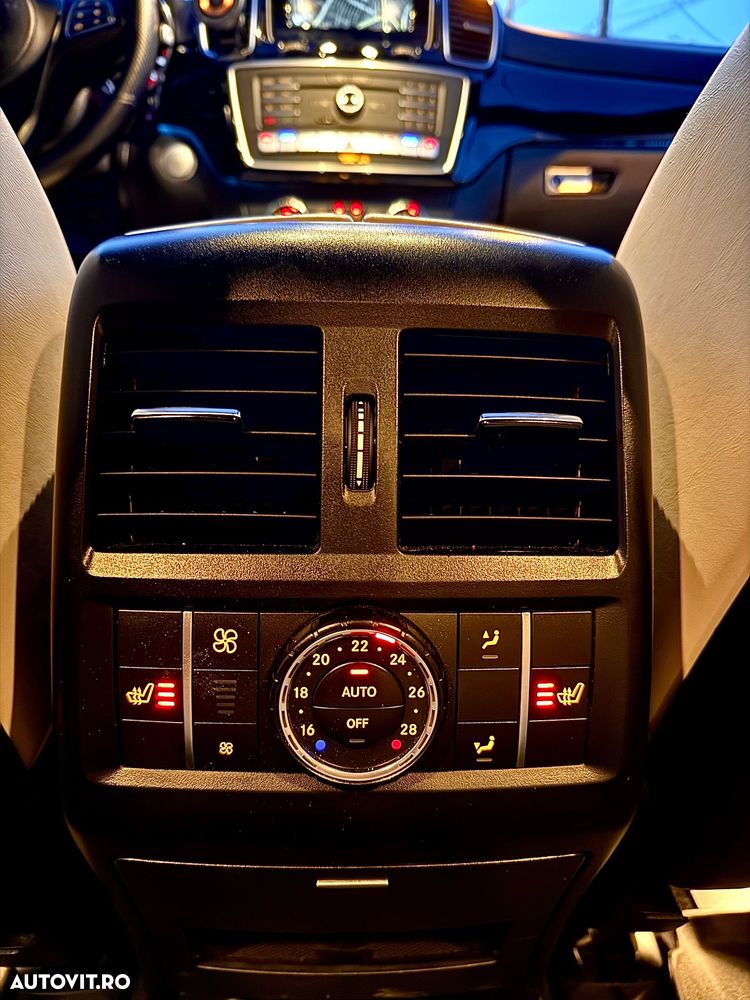 Mercedes-Benz GLS - 39