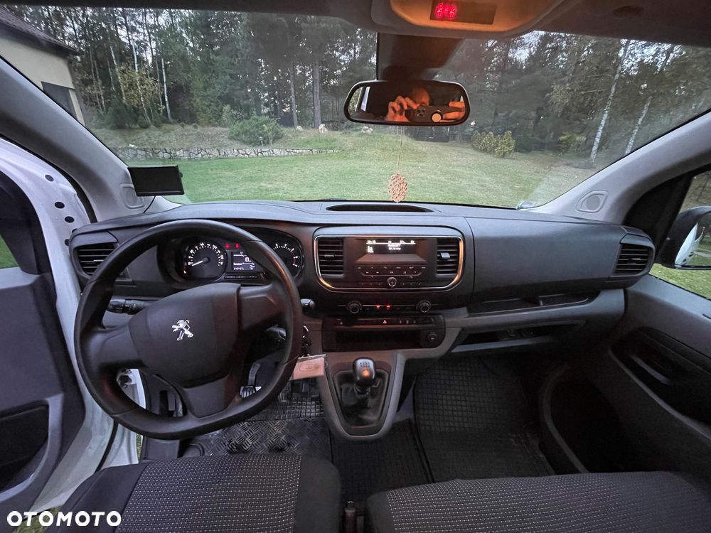 Peugeot Expert Kombi 1.5 BlueHDi Long 2,8t - 9