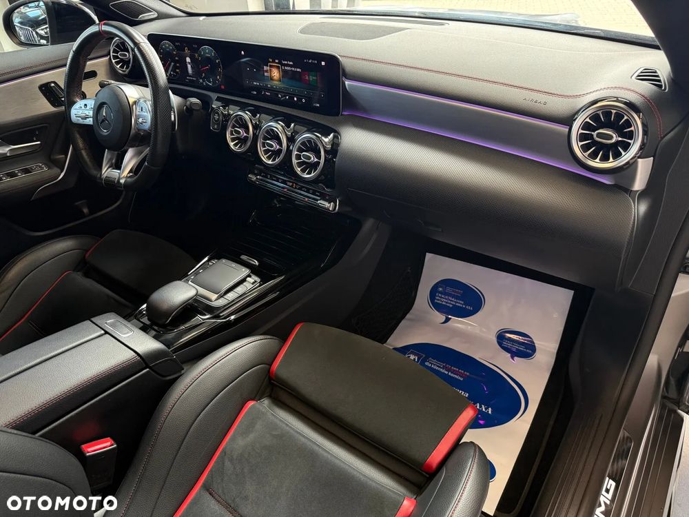 Mercedes-Benz CLA - 18