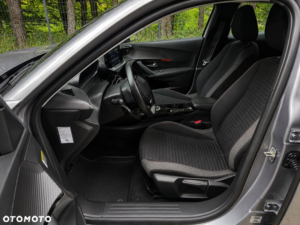 Peugeot 2008 50kWh Style - 28