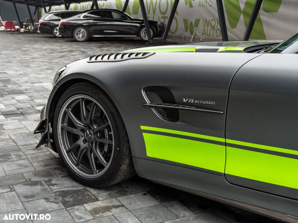 Mercedes-Benz AMG GT - 18