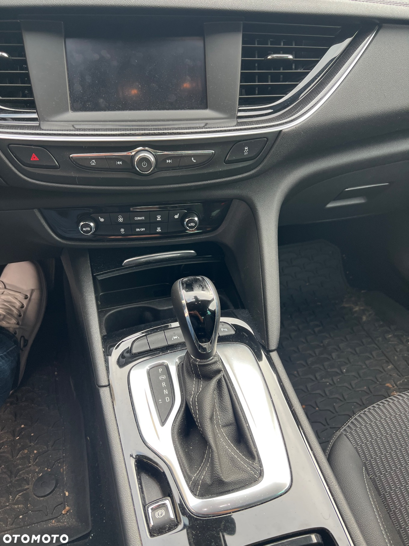 Opel Insignia - 12