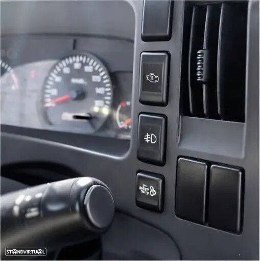 Isuzu NLR Basculante - 10