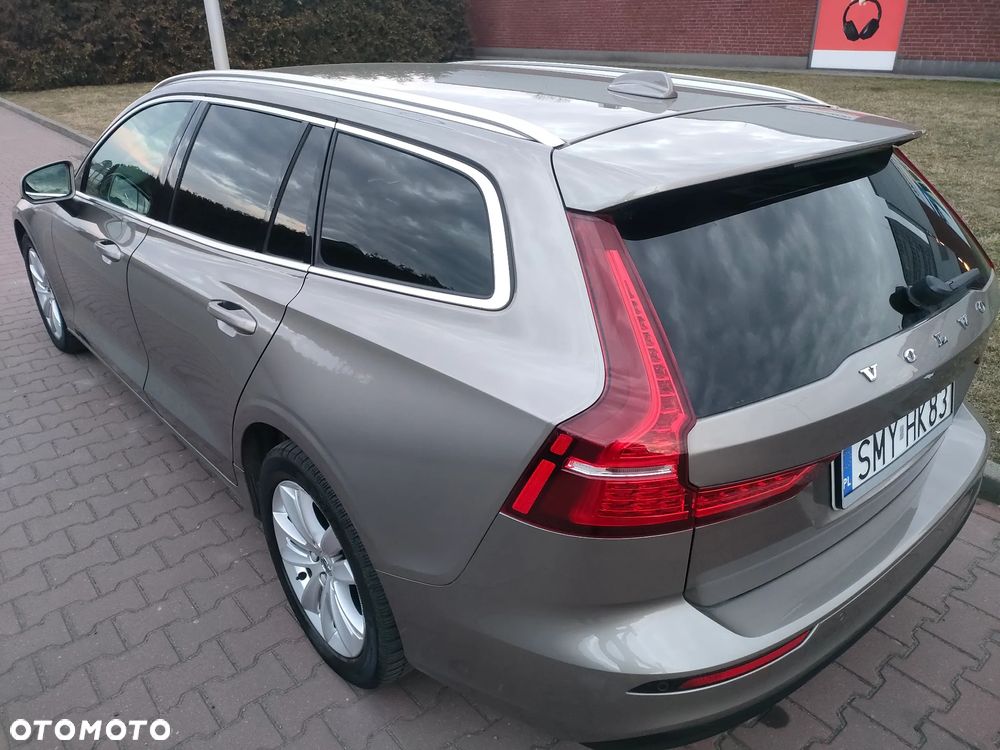 Volvo V60 D3 Drive-E Dynamic Edition (Momentum) - 23