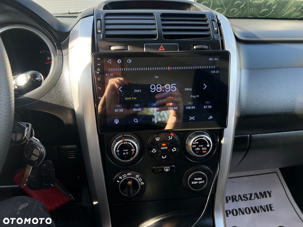 Suzuki Grand Vitara 1.9 DDiS Premium - 20