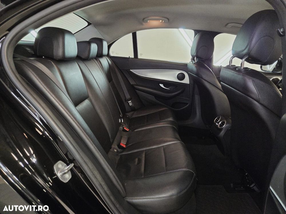 Mercedes-Benz E 220 d Aut. - 9