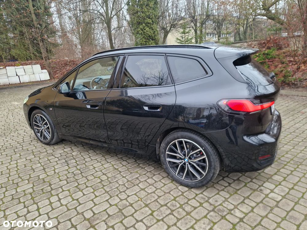 BMW Seria 2 218d sport - 13