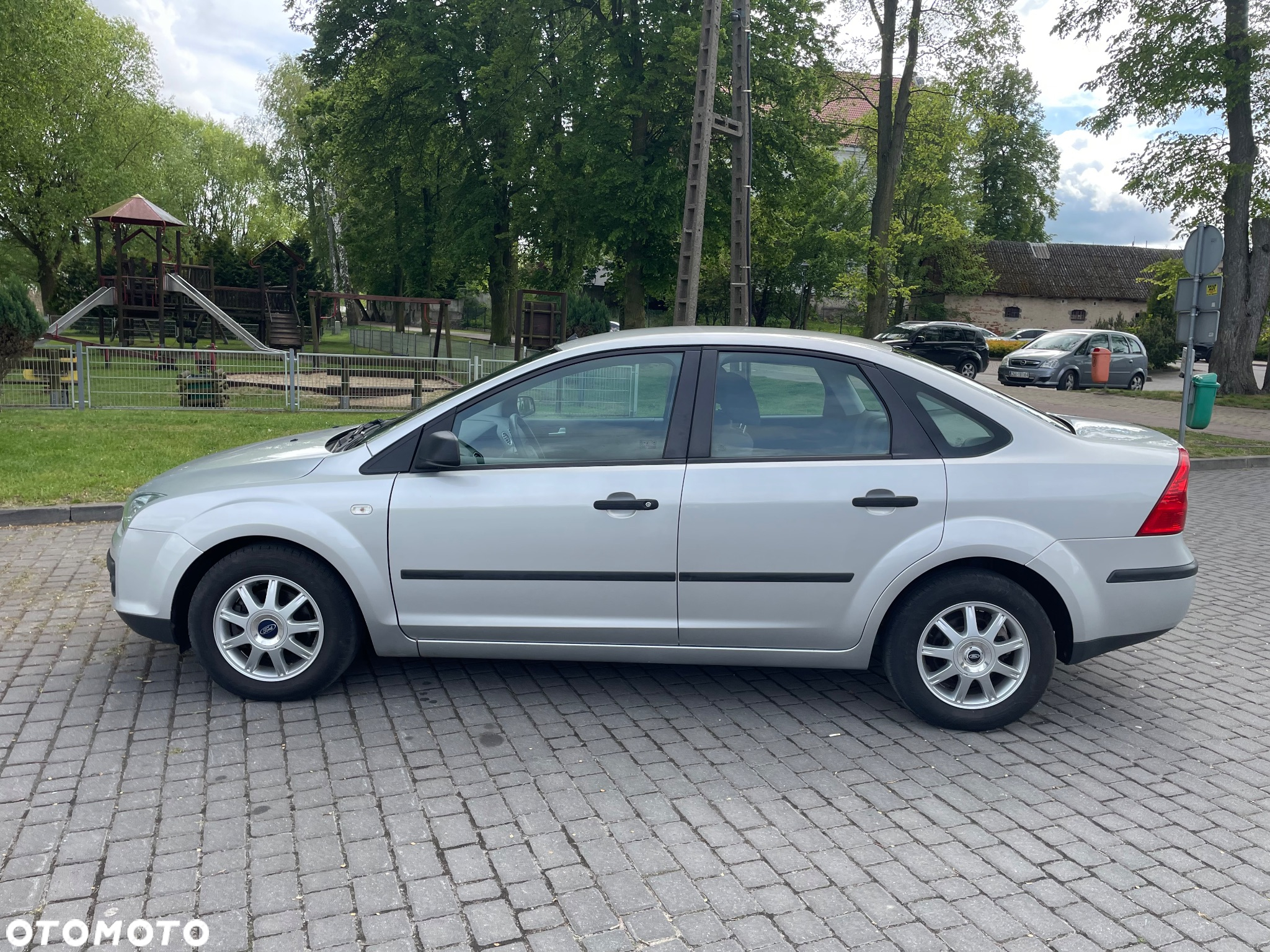 Ford Focus 1.4 Ambiente - 8