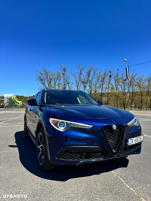Alfa Romeo Stelvio 2.0 Turbo 16V AT8-Q4 Veloce - 1