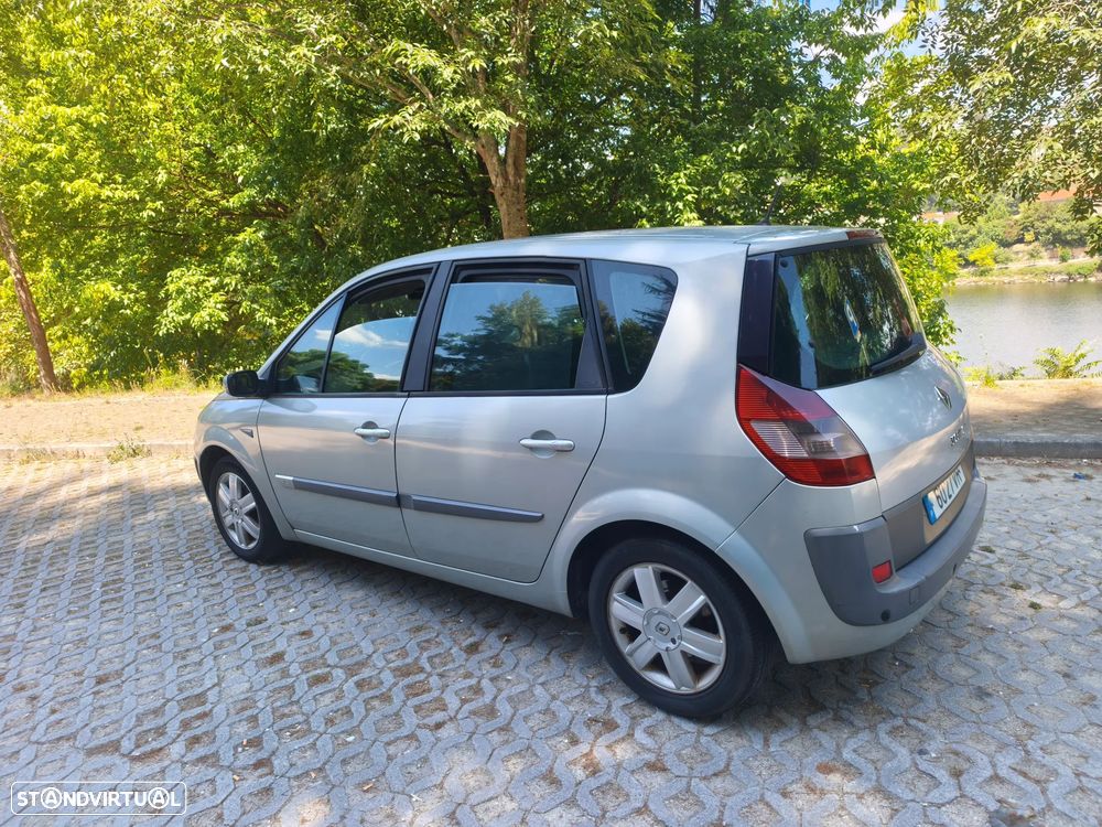 Renault Scénic 1.5 dCi Confort Dynamique - 2