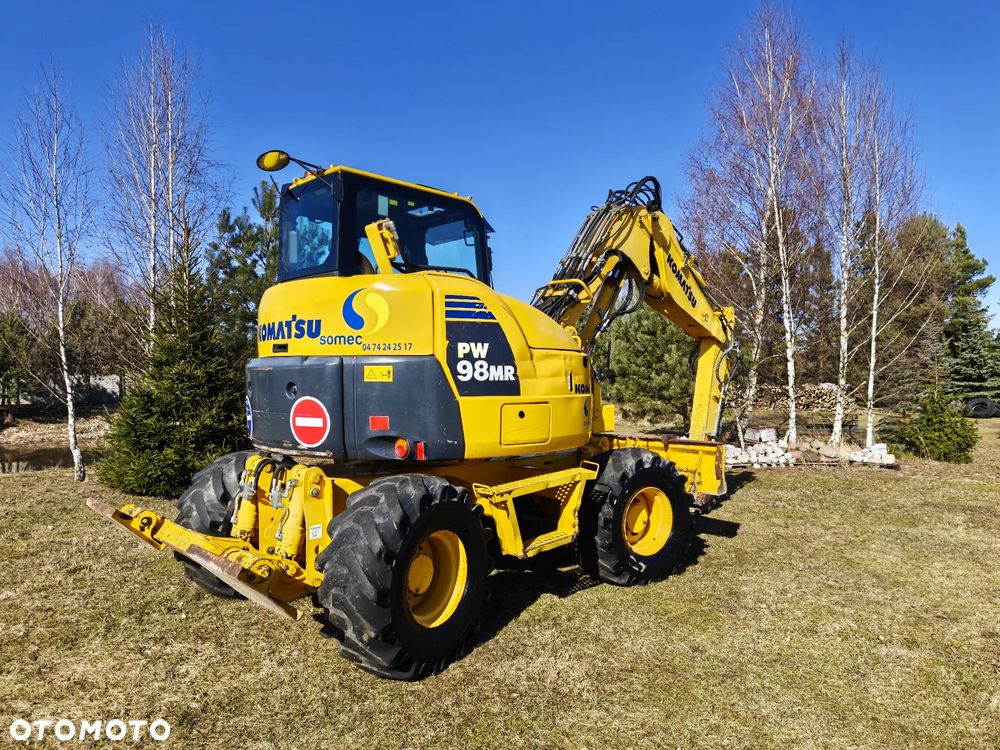 Komatsu PW 98MR-8 - 11