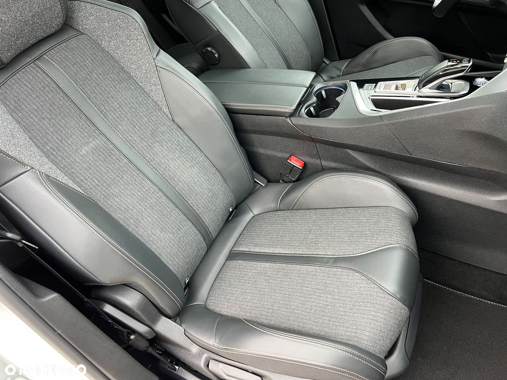 Peugeot 3008 PureTech 180 Stop & Start GPF EAT8 GT - 33