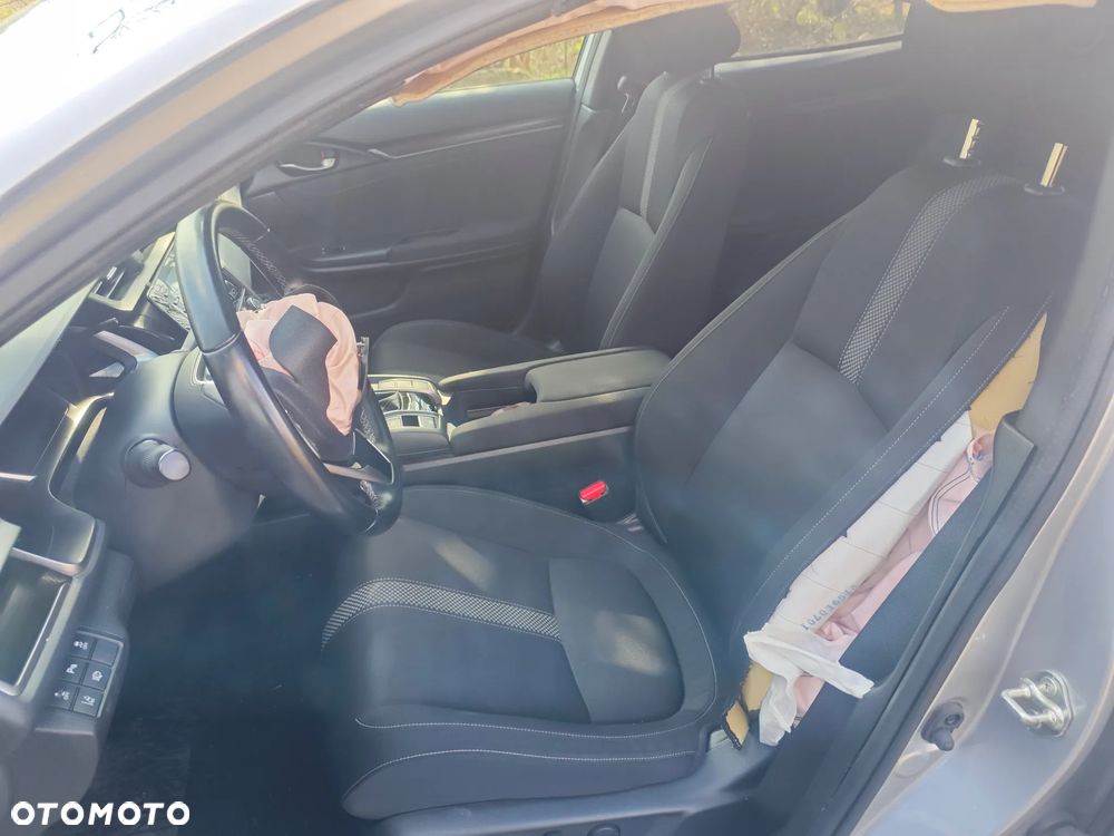 Honda Civic 1.5 i-VTEC Turbo Sport Plus - 26