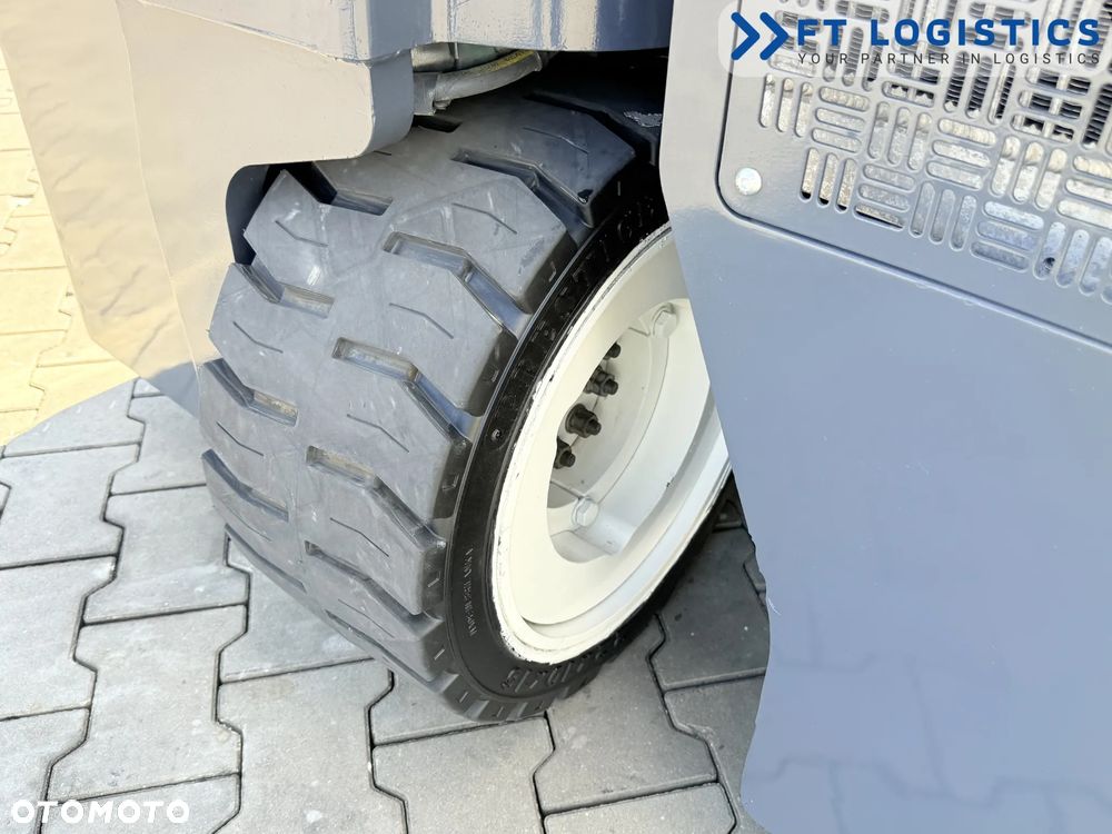 Combilift WÓZEK CZTEROKIERUNKOWY - WIELOKIERUNKOWY | COMBILIFT CB3000 | DIESEL | TRIPLEX 5500MM | PRZESUW WIDEŁ | POZYCJONER WIDEŁ | WOLNY SKOK | NOWE OPONY | PO SERWISIE | STAN IDEALNY - 7