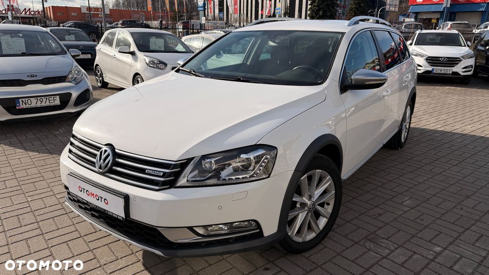 Volkswagen Passat Alltrack 2.0 TDI 4Motion DSG BlueMotion Tec - 2