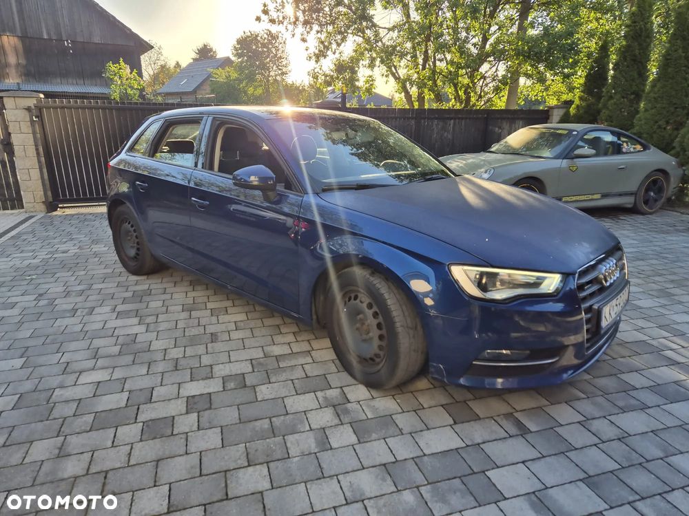 Audi A3 Sportback - 13