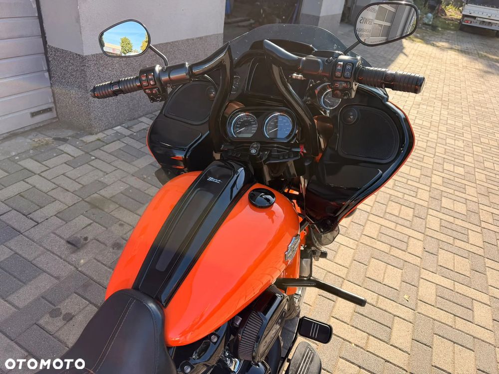 Harley-Davidson Touring Road Glide - 5